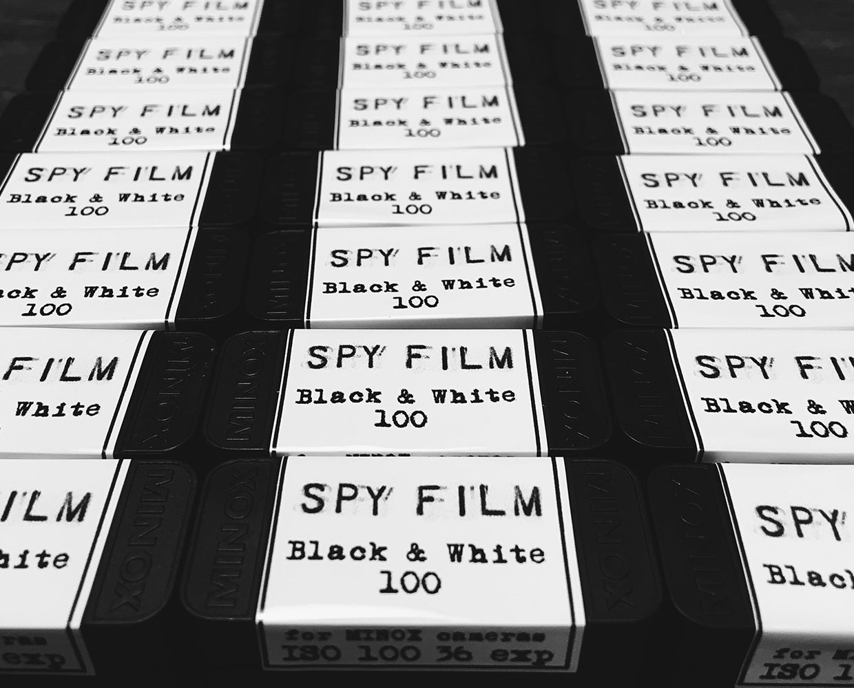 Minox 8x11mm Spy Film 1600 Iso B W Film Delta 30 36 Exposures Black White Films Film Macodirect En